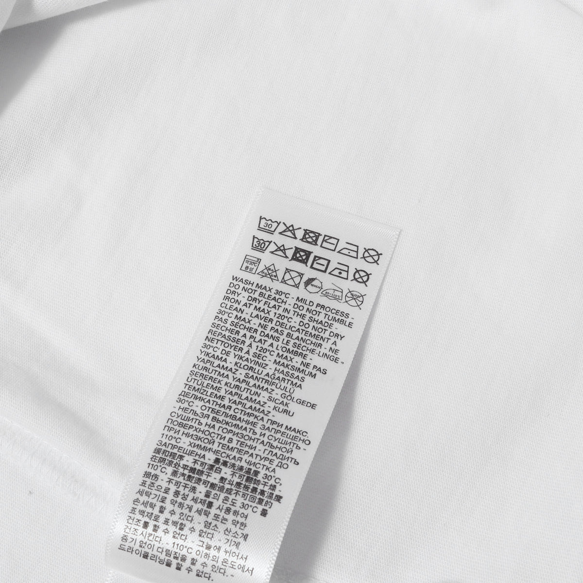 24SS グラフィック ロゴ Tシャツ (TICLOP)