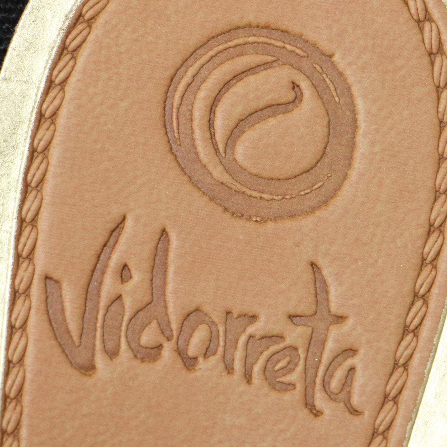 ビジュー チロリアンテープ アンクルストラップ フラット サンダル