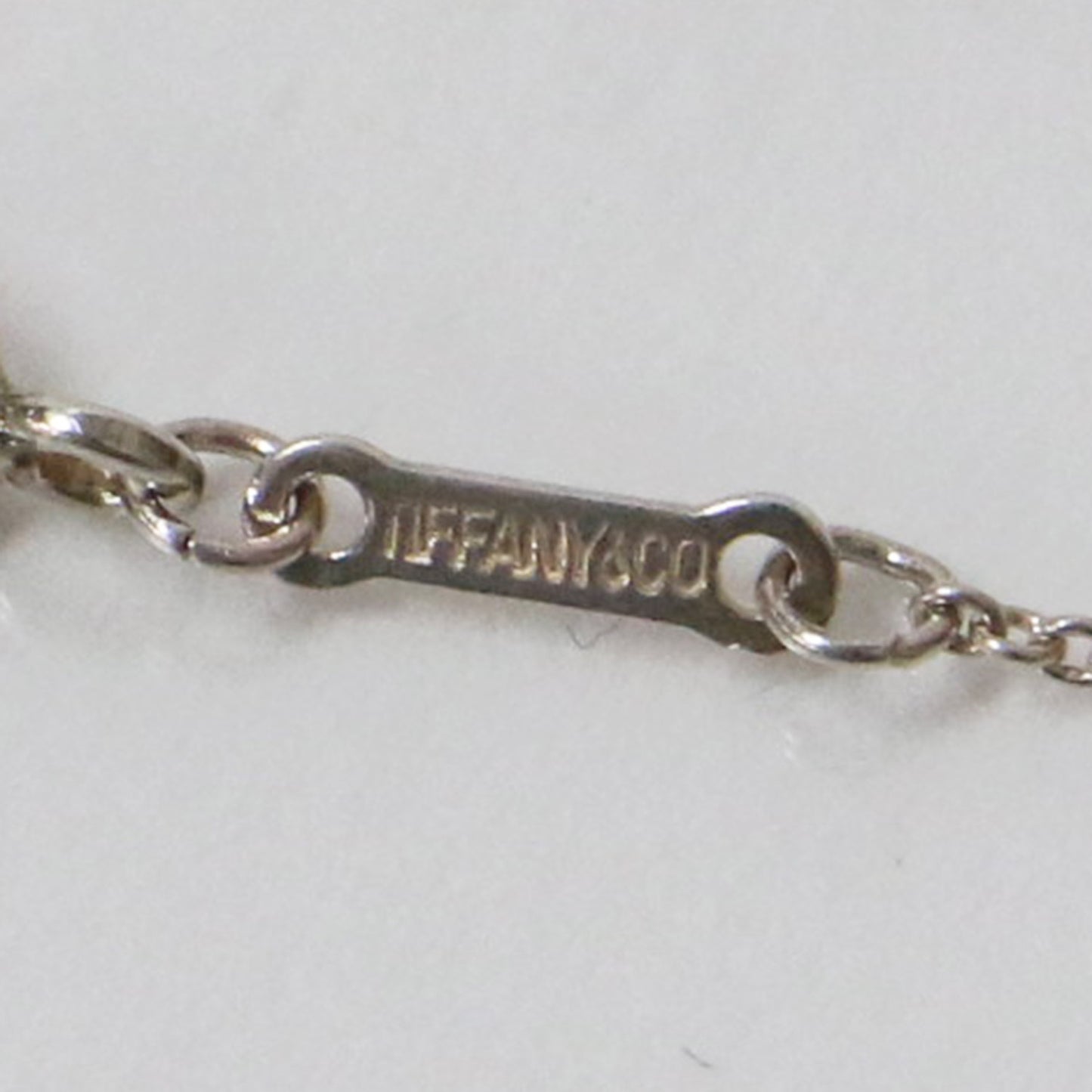 SV925 エルサペレッティ マドンナ ネックレス / オーバルプレート チェーン