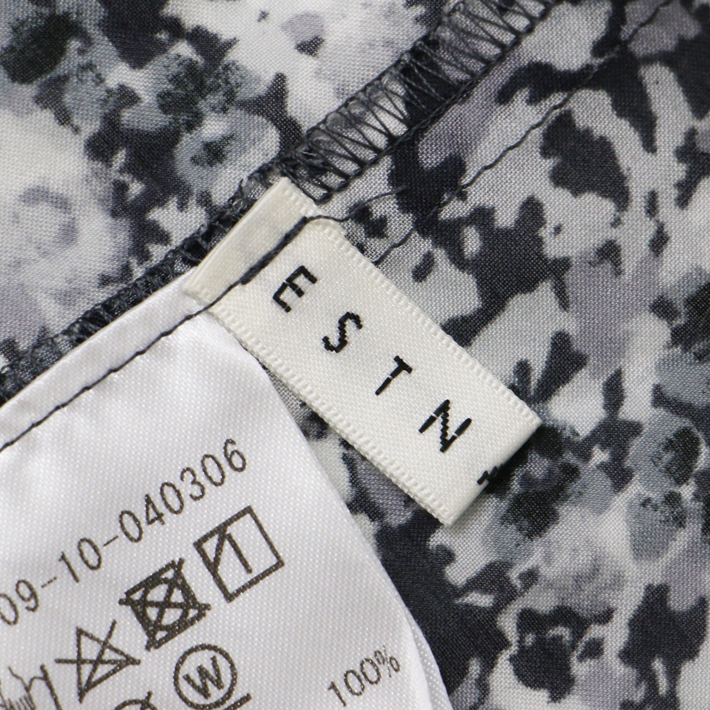 24春夏 フローラル ノースリーブ ボウタイ ブラウス / 花柄 プリント ローン素材