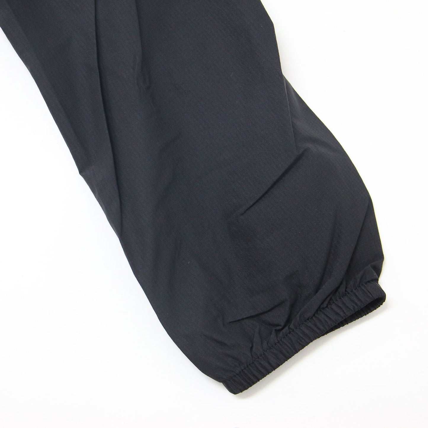 スワローテイル フーディ NPW22202 / フード付き ナイロン ジャケット ブルゾン