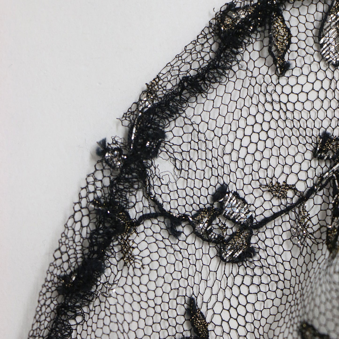 23秋冬 レース ショート ジレ / LACE SHORT GILLET ベスト メタリック ベロア