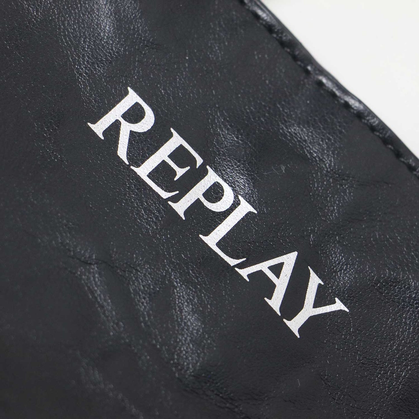 シワ加工 トート型 ショルダー バッグ / 2WAY ロゴ プリント ハンドバッグ 肩掛け クロスボディ