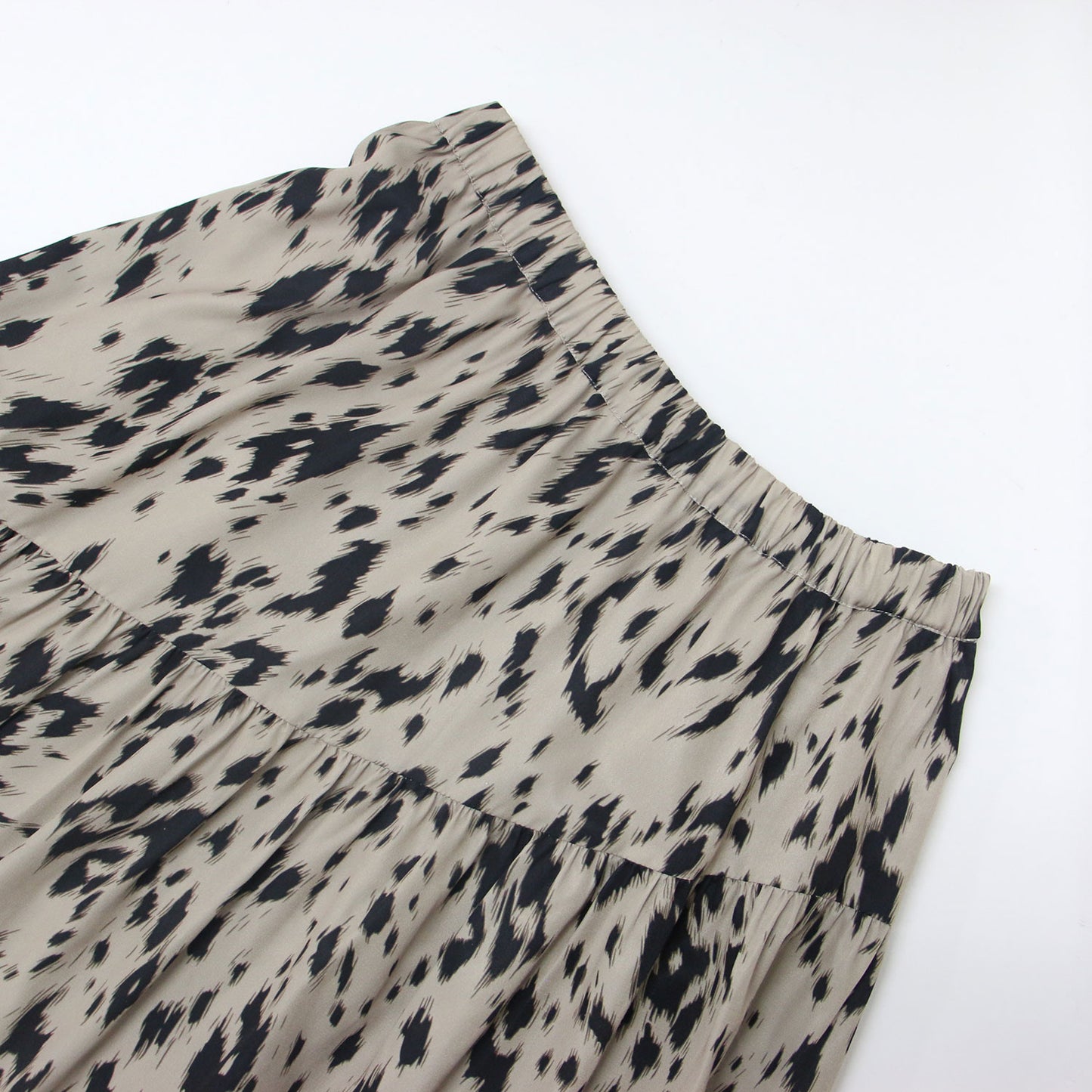 アニマルプリント ティアード スカート / ロング丈 フレア 総柄 ウエストゴム