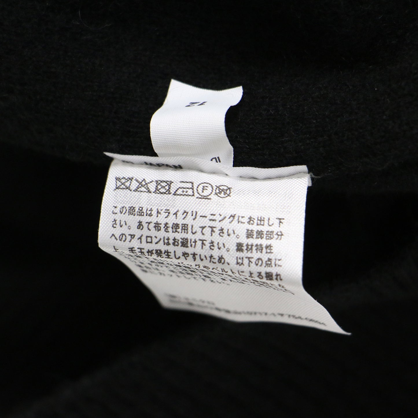 × UNIQLO ユニクロ カシミヤ ハイネック プルオーバー / ニット 長袖 ワイド スリット 刺繍 ステッチ ハイゲージ