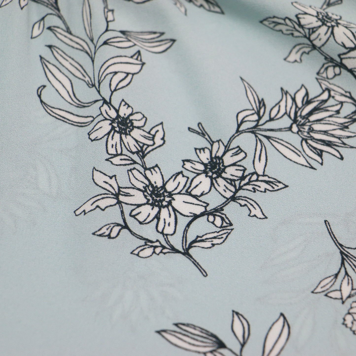 ボタニカル プリント ブラウス / 七分袖 花柄 フラワー 梨地生地 タック シャーリング ウォッシャブル