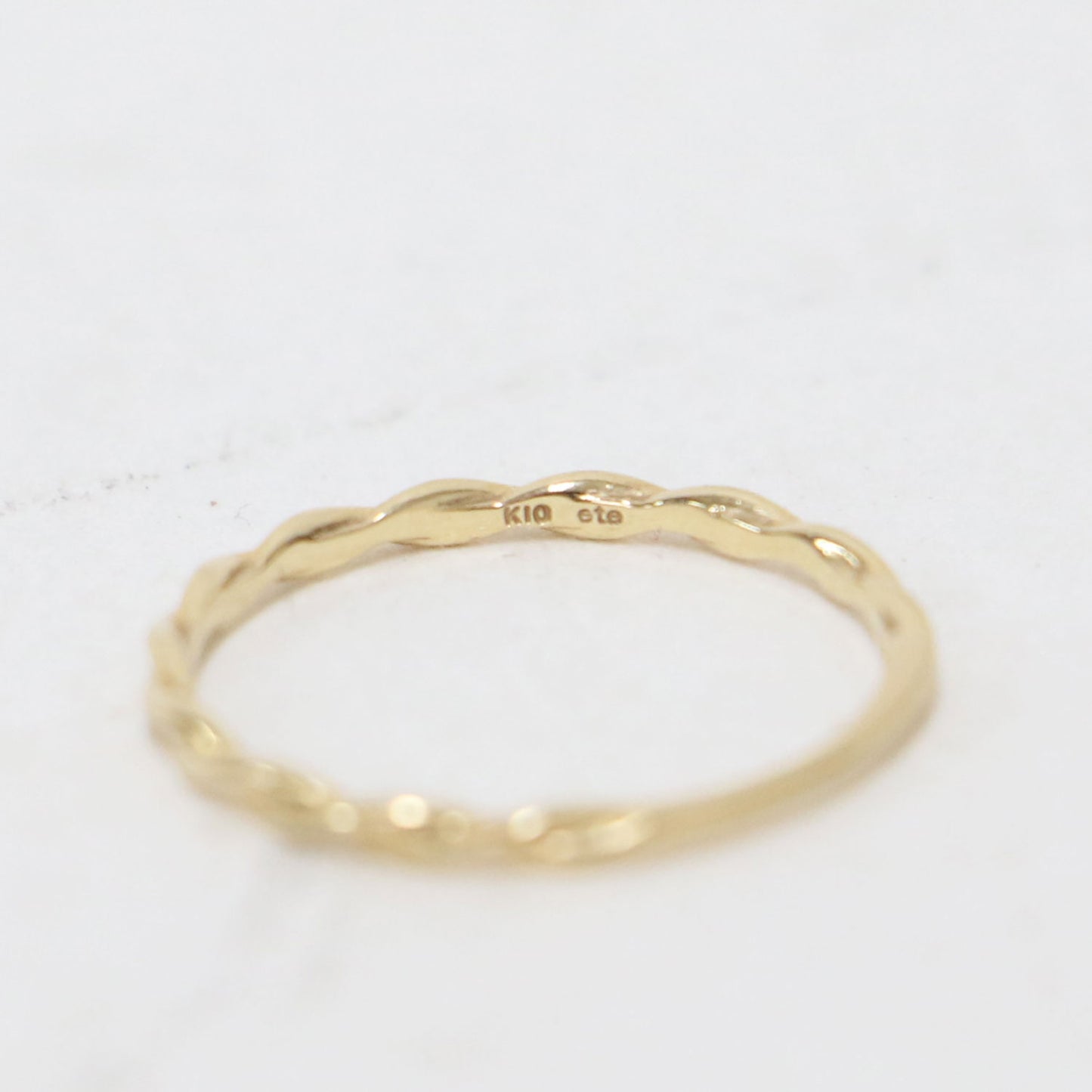 K10YG ツイスト リング / 指輪