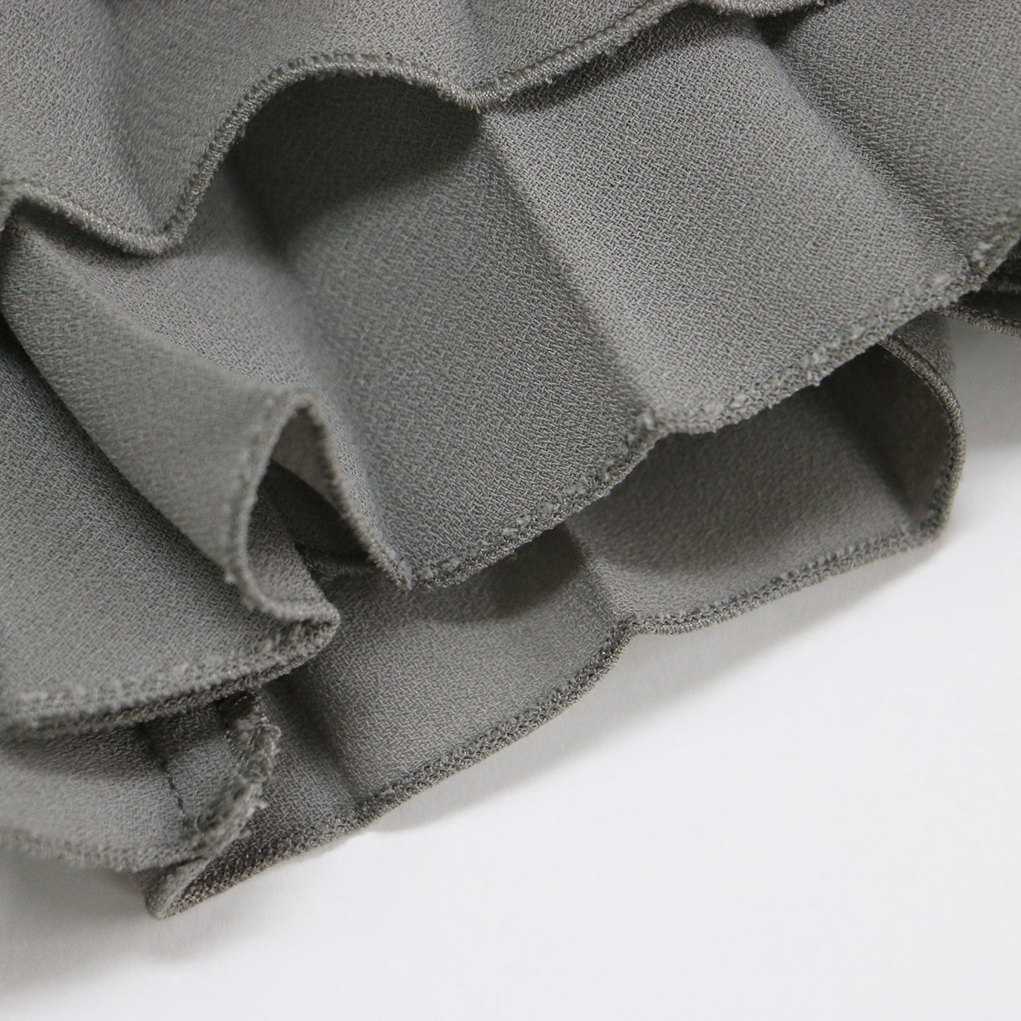 ランダムプリーツ ロング スカート / NATURAL CREPE IRREGULAR PLEAT SK アシンメトリー