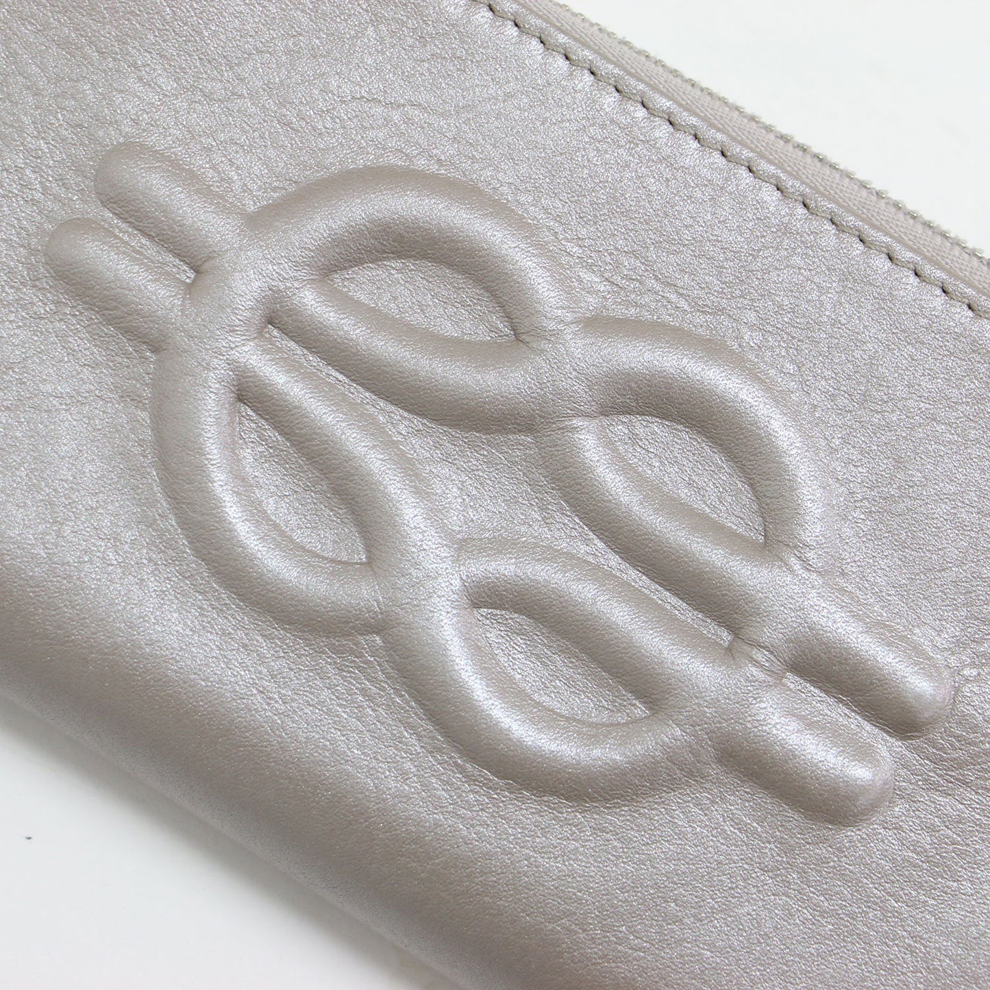 24春夏 本革 エンボス 長財布 / ロングウォレット ラウンドジップ メタリック レザー