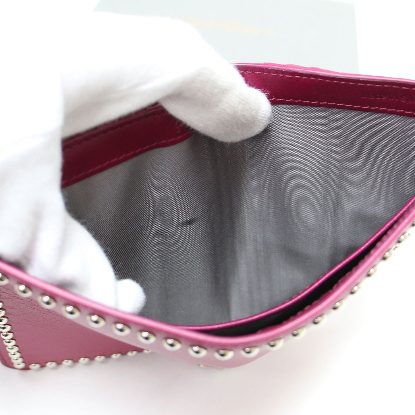 ミディアム スタッズ付き ラウンドジップ ウォレット / MEDIUM ZIP AROUND WALLET WITH STUDS 二つ折り 財布 レザー