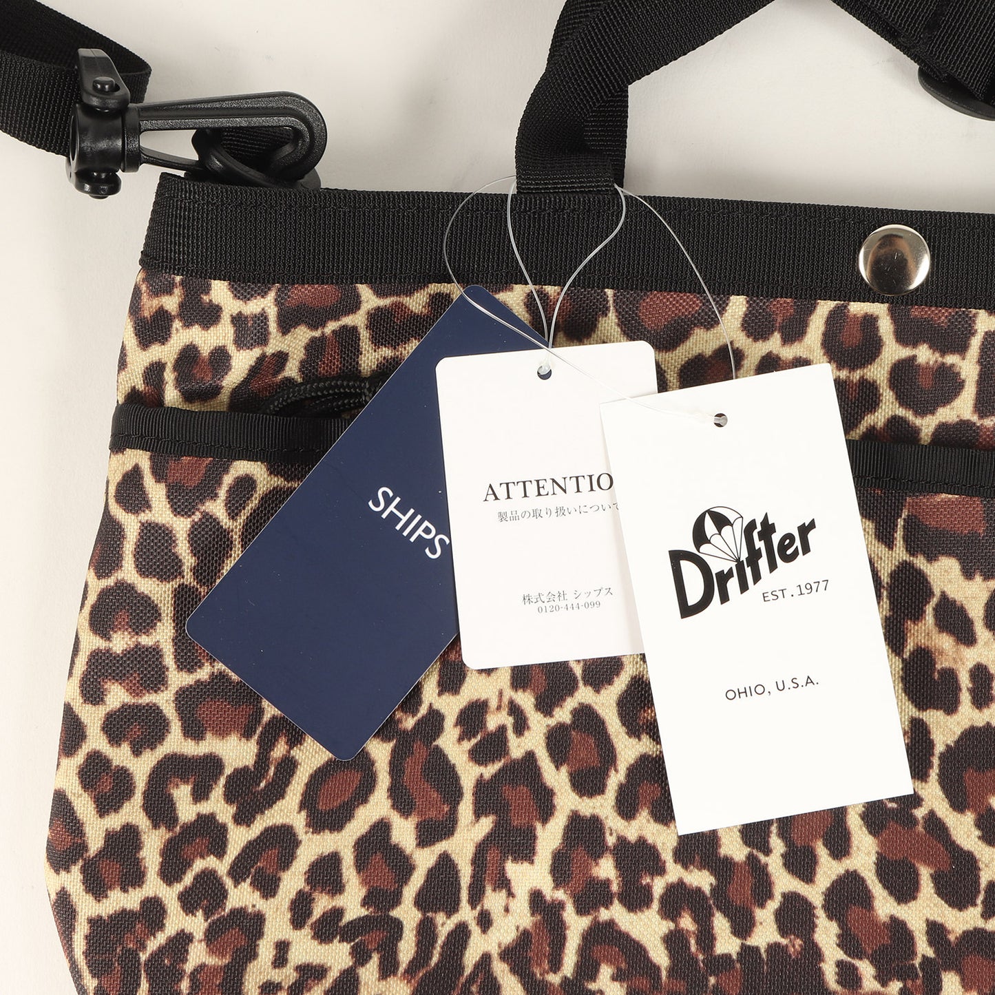 × SHIPS 別注 22春夏 5ポケット トート / ショルダーバッグ 2WAY レオパード柄 肩掛け 斜め掛け ナイロン