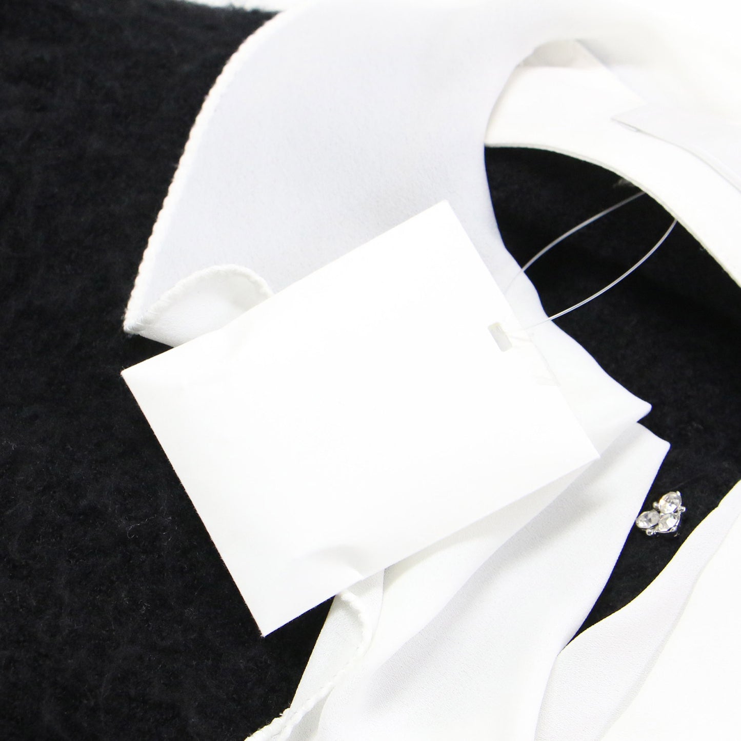 22秋冬 フリルカラー付き ビジュー カーディガン / ニット ショート丈 長袖 クルーネック ウール