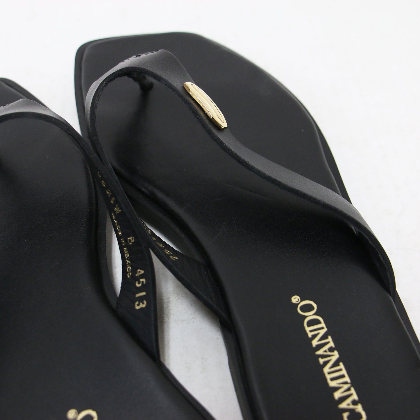 25春夏 レザー トング サンダル / THONG FLAT SANDALS フラット スクエアトゥ