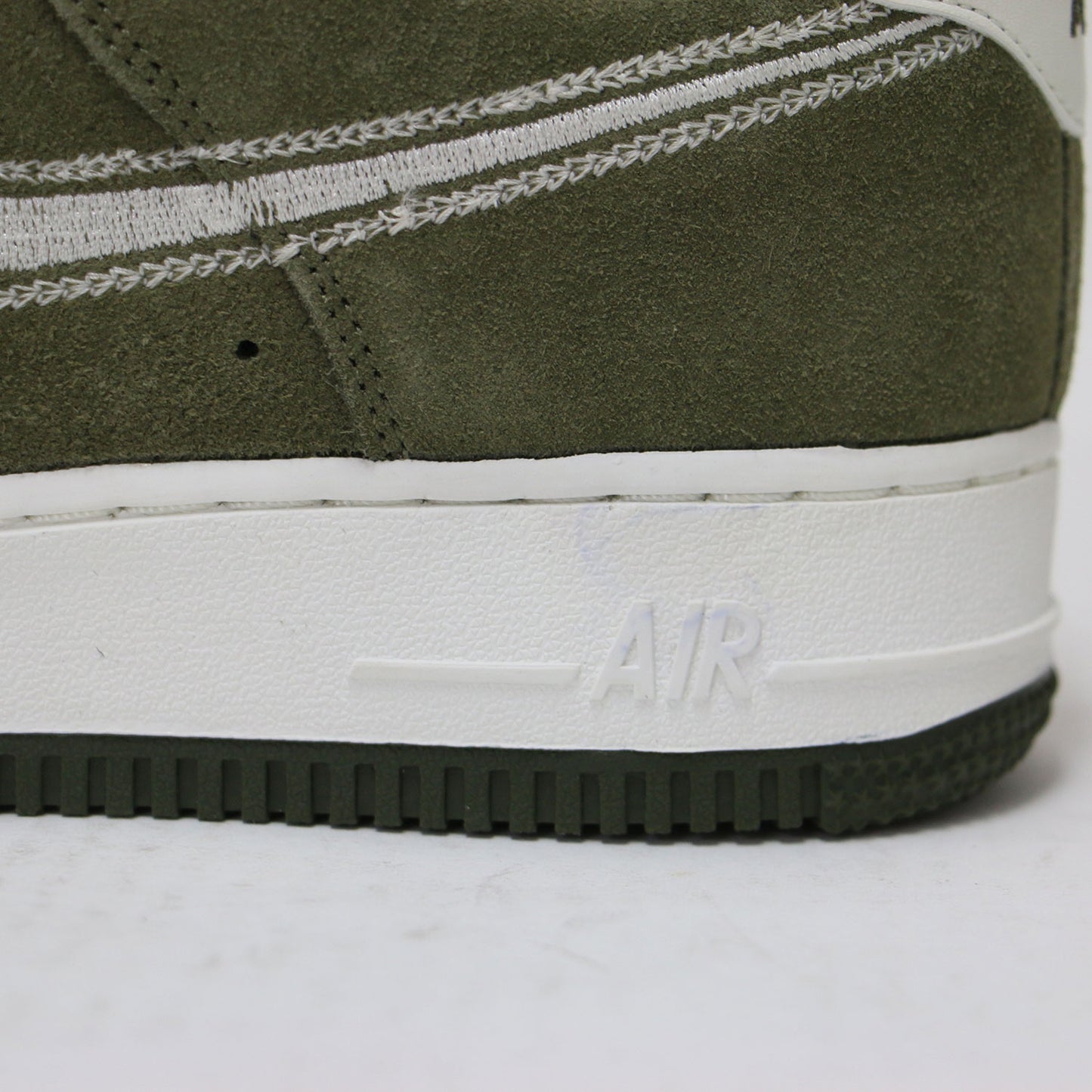 AIR FORCE 1 '07 LV8 HJ4465-201 / エア フォース 1 スウェード ローカット レースアップ スニーカー AF1
