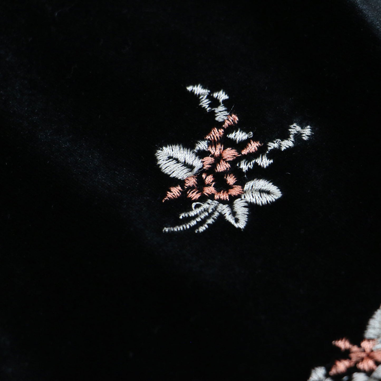 25秋冬 刺繍 ベロアパンツ / イージーパンツ フルレングス ストレート ウエストゴム 花柄 ドローコード ウォッシャブル