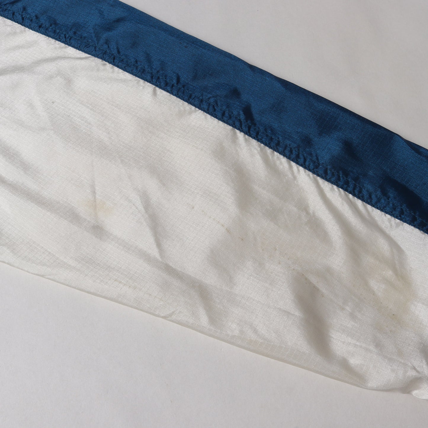 90s スウッシュ刺繍 フルジップ ナイロン トレーニングジャケット / 90年代 銀タグ