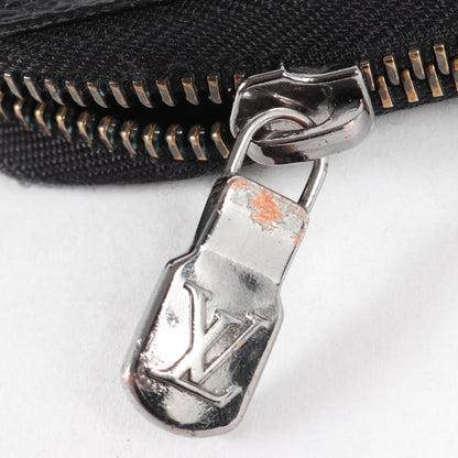 ×fragment design モノグラム・エクリプスフラッシュ・ジッピーオーガナイザー(M64645)