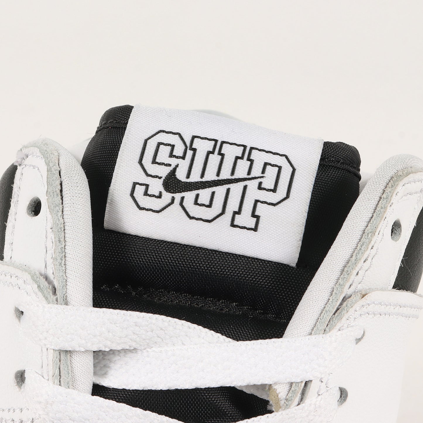 22SS ×NIKE SB DUNK HIGH OG QS By Any Means (DN3741-002)