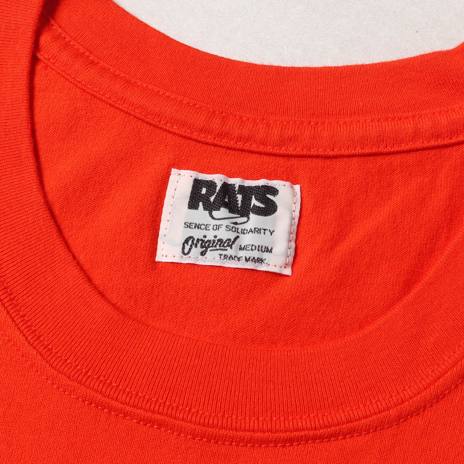 RATS (ラッツ) 22SS BLACK AND YELLOWロゴ Tシャツ(SHADOW TEE) – ブランド古着の通販・買取 | BEEGLE  by Boo-Bee