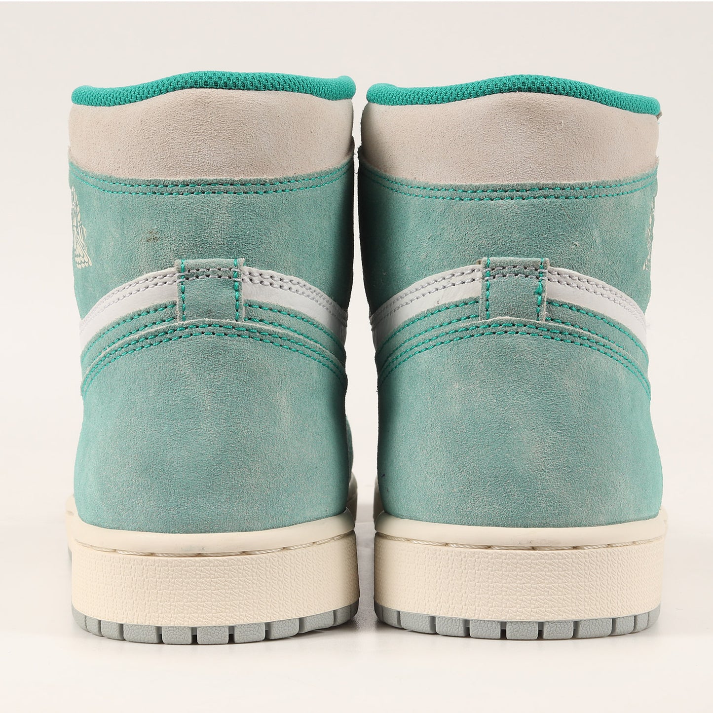 AIR JORDAN 1 RETRO HIGH OG TURBO GREEN (555088-311)