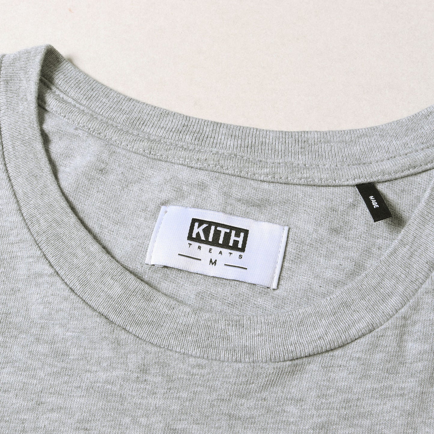 KITH TREATS キス トリーツ チョコレート BOXロゴ Tシャツ