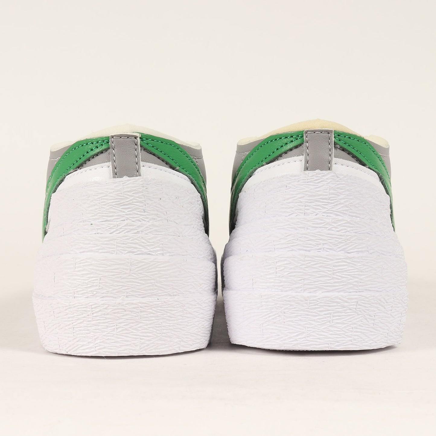 21SS ×NIKE BLAZER LOW / SACAI (DD1877-001)