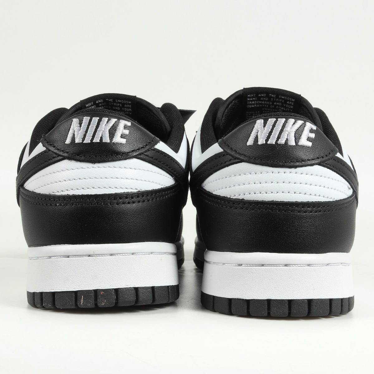 DUNK LOW RETRO (DD1391-100)