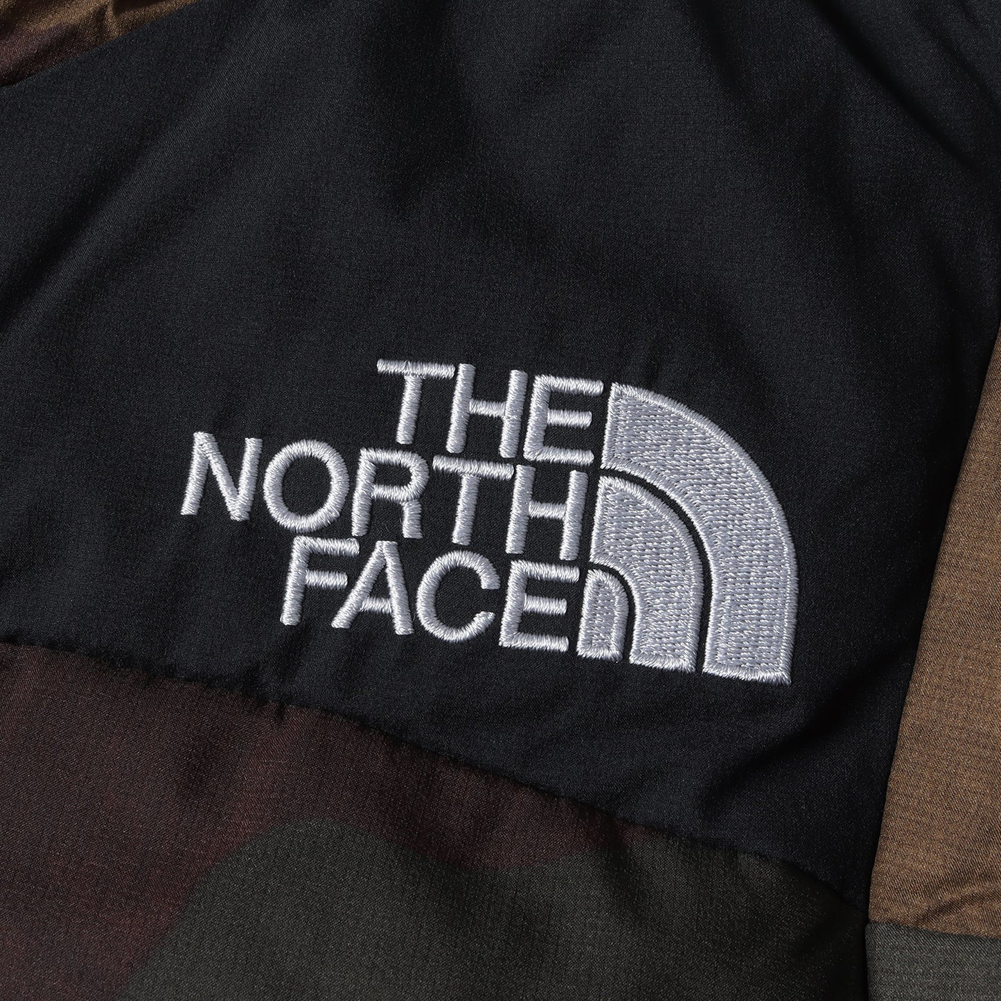 18AW GORE WINDSTOPPER 迷彩 バルトロライト ダウンジャケット(NOVELTY BALTRO LIGHT JACKET)