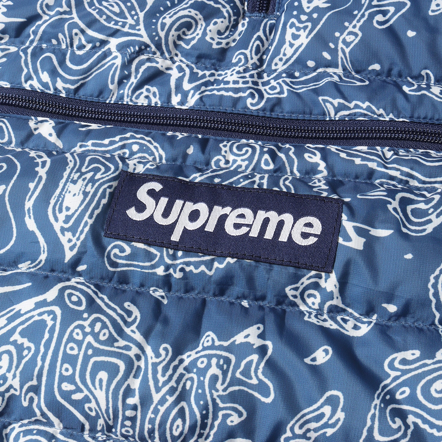 Supreme (シュプリーム) 22AW ペイズリー柄 ハーフジップ プルオーバー 