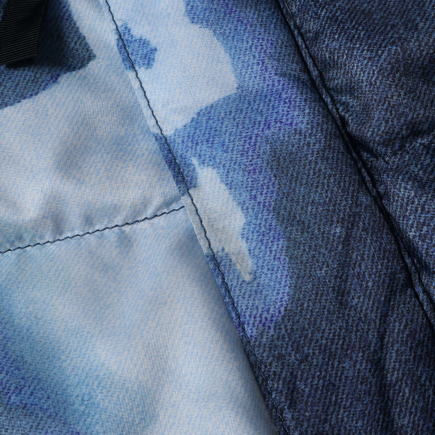 21AW ×THE NORTH FACE ブリーチド デニム プリント ヌプシ ダウンジャケット(Bleached Denim Print Nuptse Jacket ND52100I)