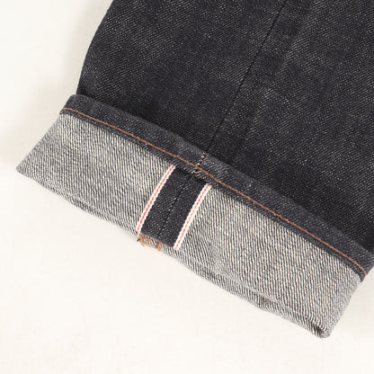 ストレート リジッド デニムパンツ(UNDISCOLORATION DENIM JEANS)
