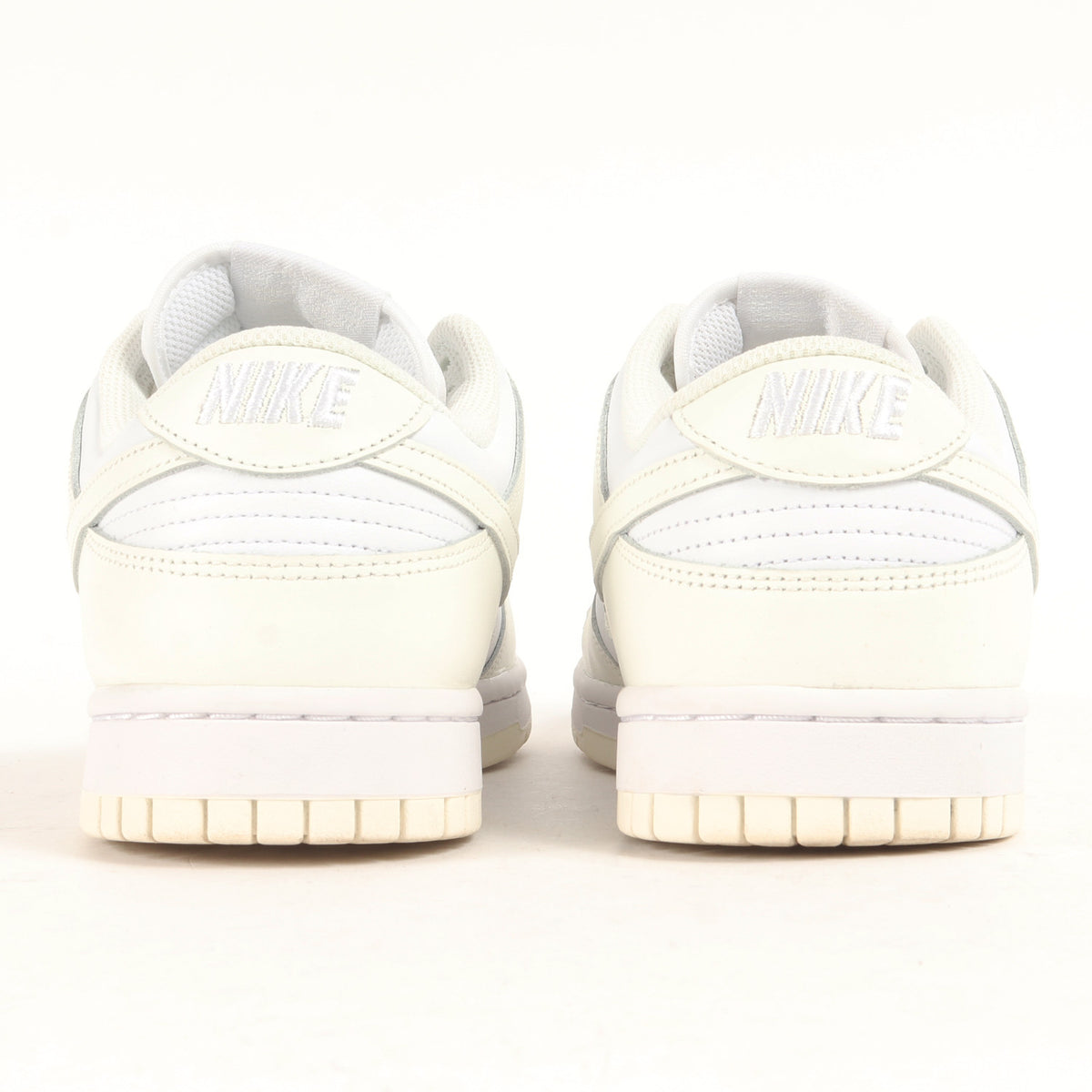 WMNS DUNK LOW COCONUT MILK (DD1503-121)