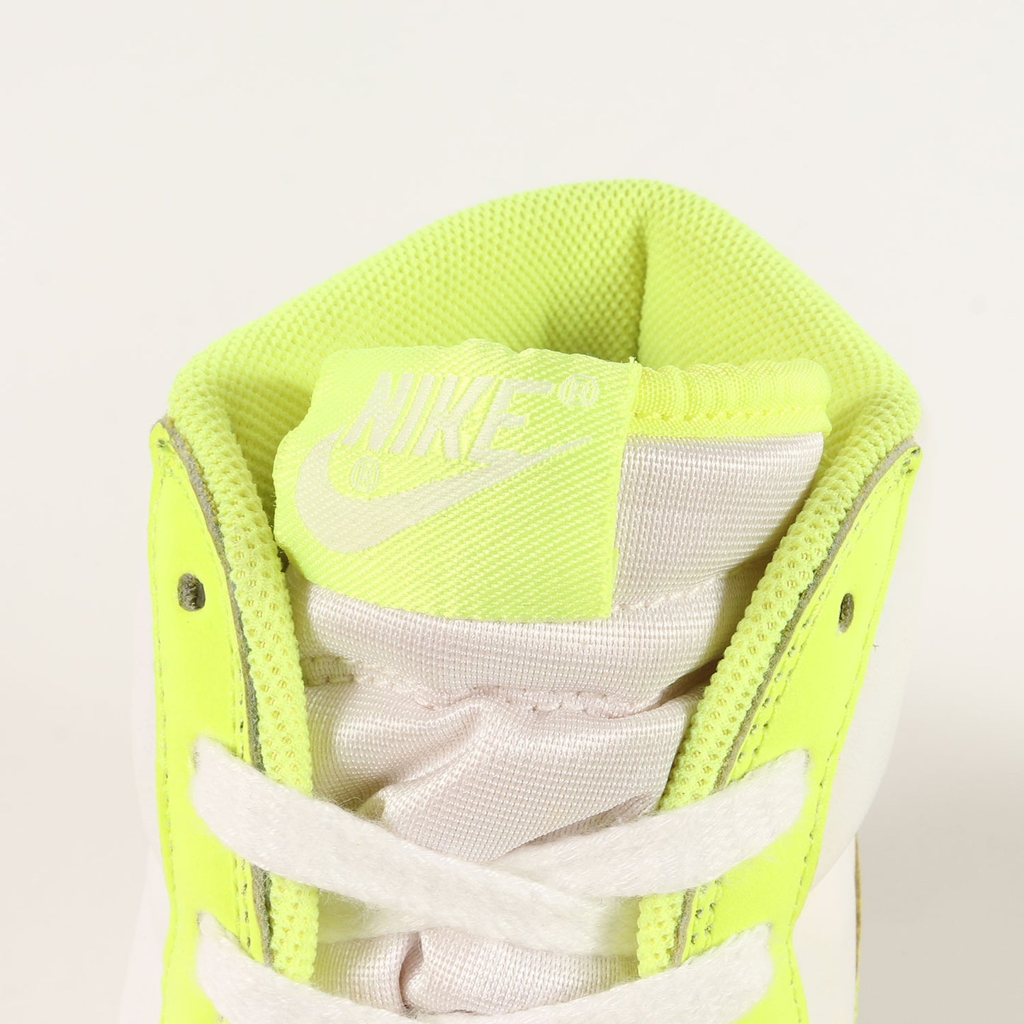 TERMINATOR HIGH NEON YELLOW (309982-171 / 2005年製)