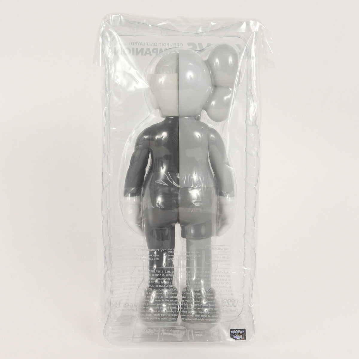 2016年モデル KAWS COMPANION FLAYED / 人体模型 OPEN EDITION フィギュア