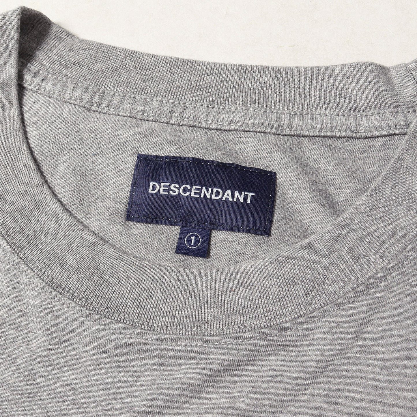 THINC PROJECT ワンポイント刺繍 ポケット Tシャツ