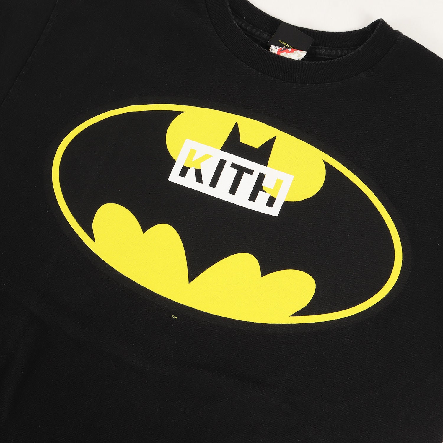 KITH NYC (キス ニューヨークシティー) KITH TOKYO限定 古着リメイク バットマン BOXロゴ Tシャツ - ブランド古着の通販・買取  | BEEGLE by Boo-Bee