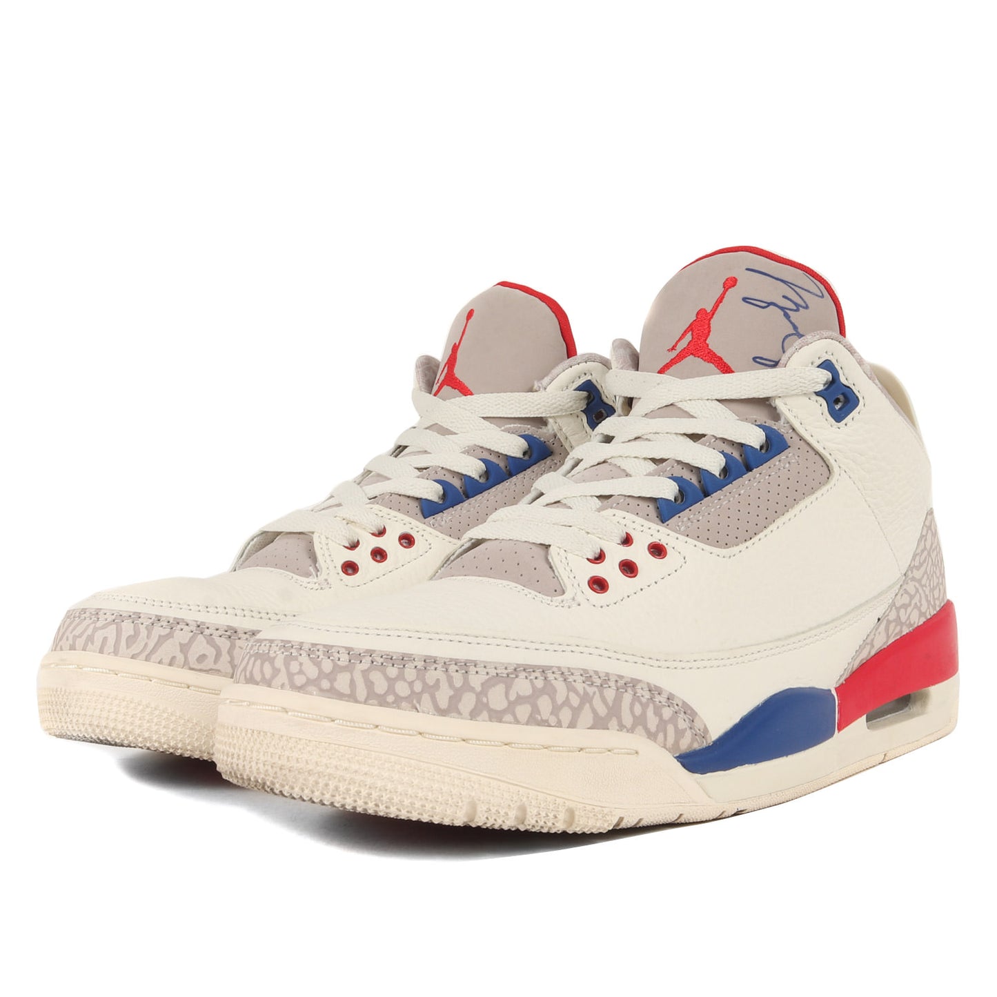 AIR JORDAN 3 RETRO INTERNATIONAL FLIGHT (136064-140)