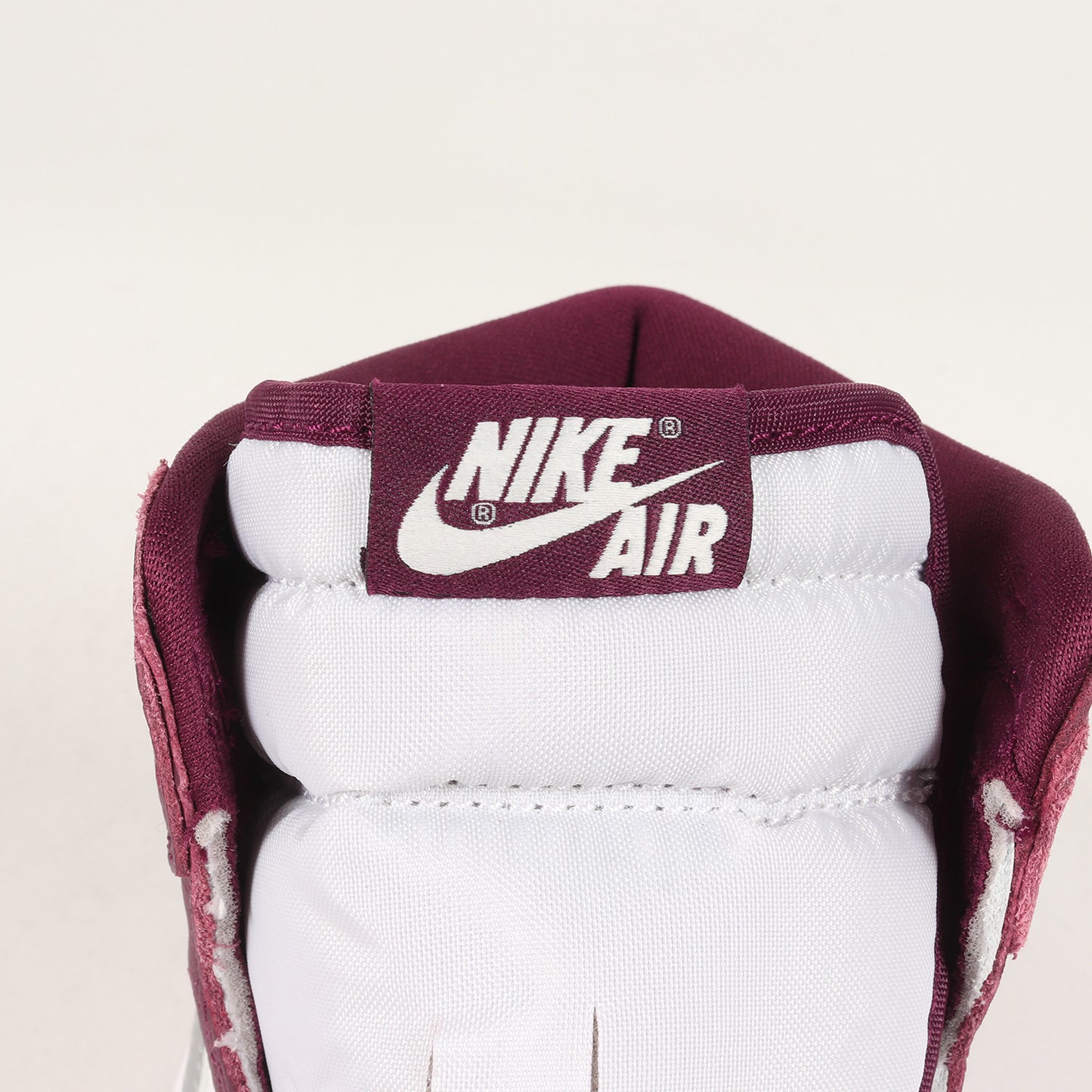 AIR JORDAN 1 RETRO HIGH OG BORDEAUX (555088-611)