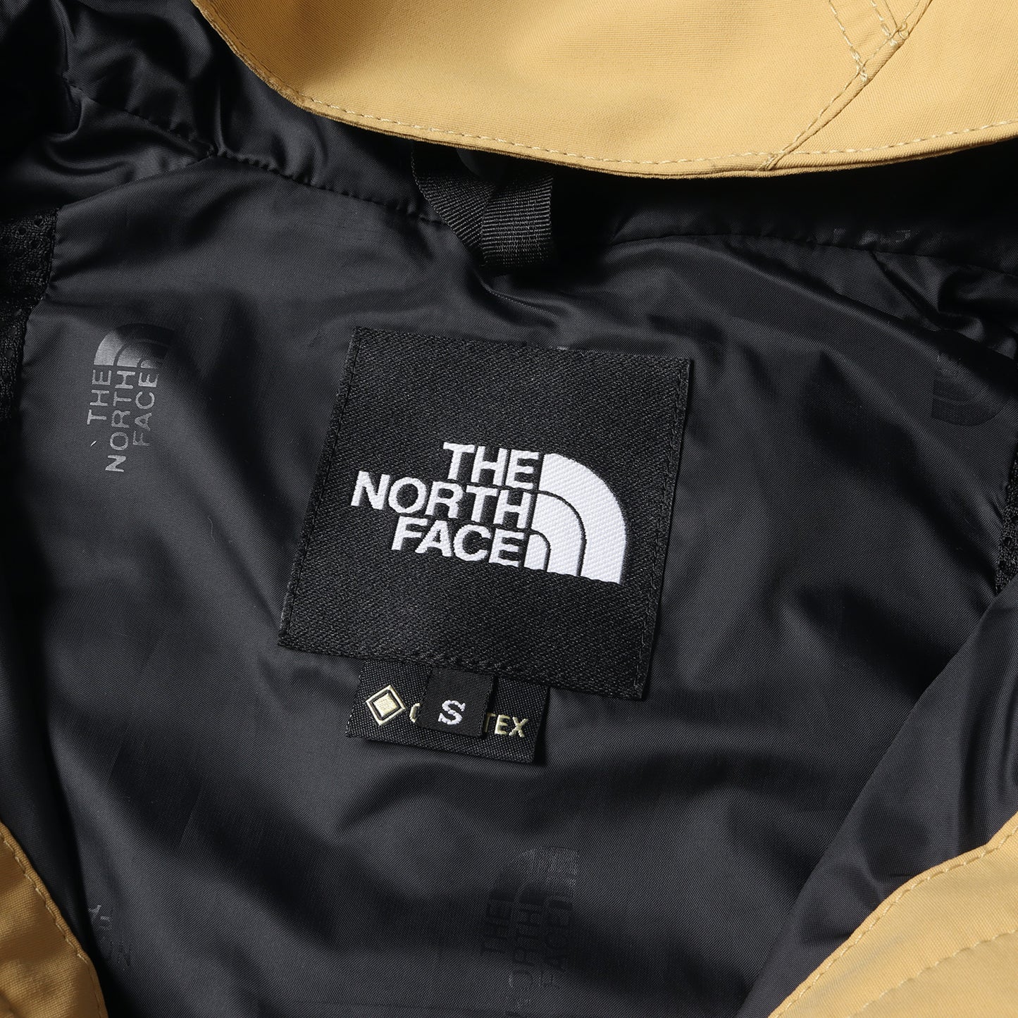 22SS GORE-TEX マウンテンライト ジャケット(Mountain Light Jacket NP11834)