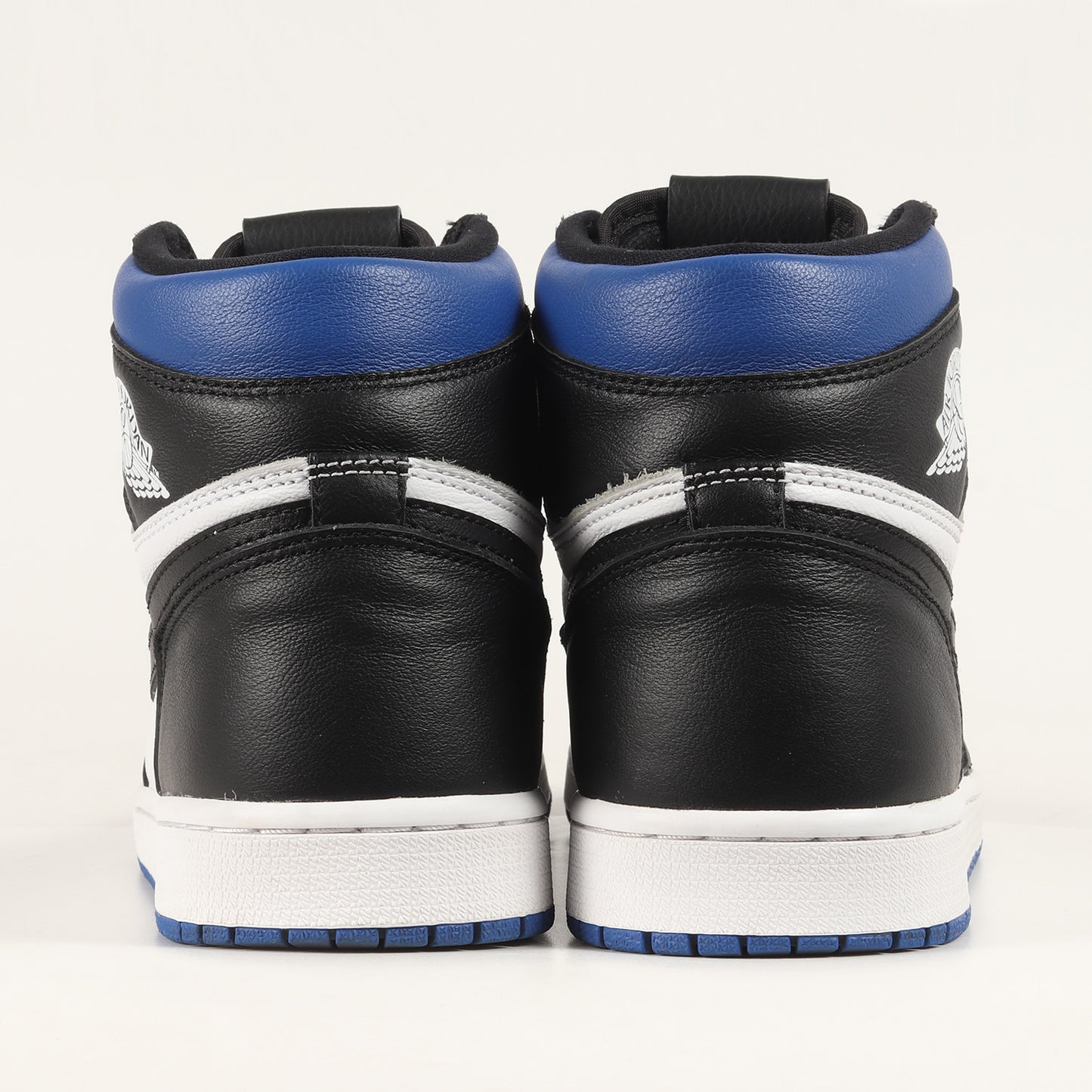 AIR JORDAN 1 RETRO HIGH OG ROYAL TOE (555088-041)
