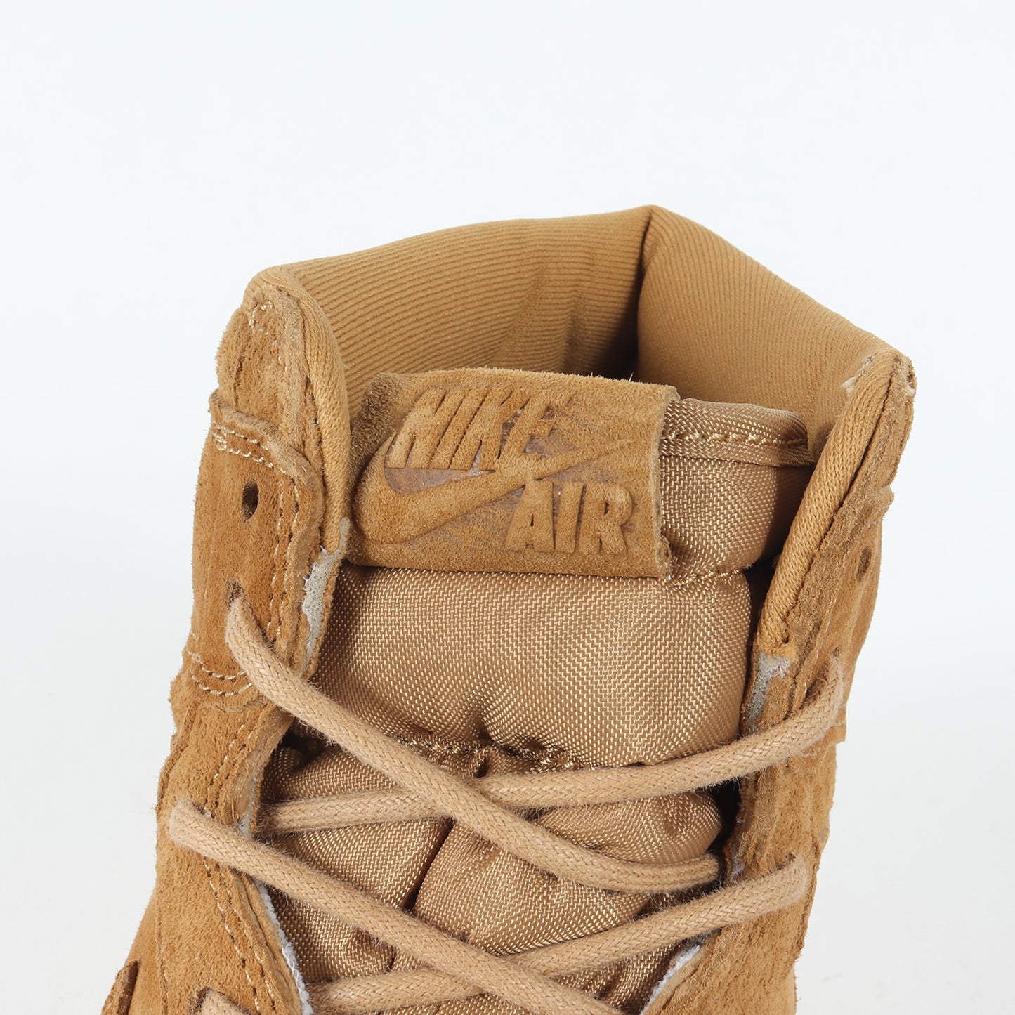 AIR JORDAN 1 RETRO HIGH OG WHEAT (555088-710)
