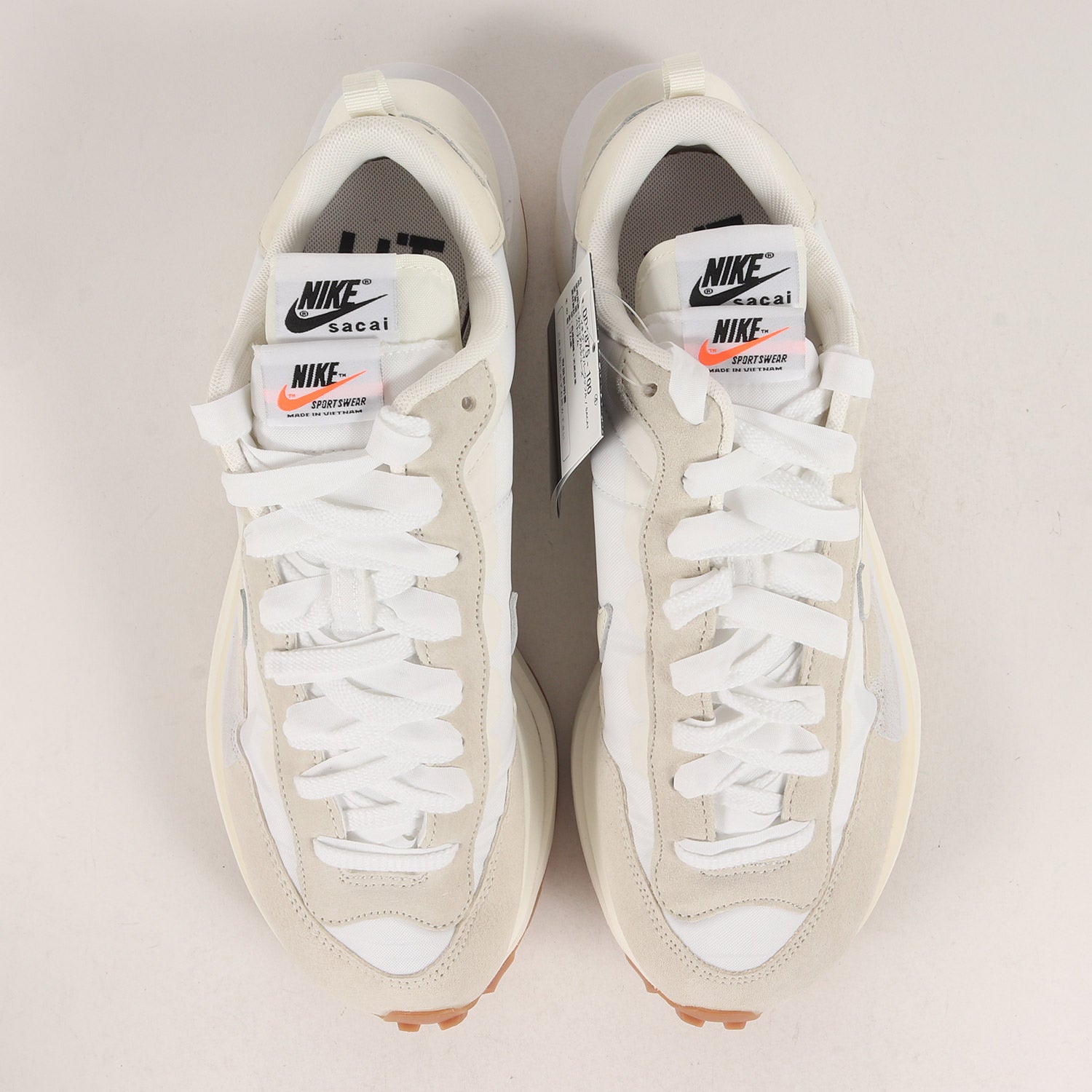 Sacai (サカイ) 22SS ×NIKE VAPORWAFFLE / SACAI WHITE GUM (DD1875-100) -  ブランド古着の通販・買取 | BEEGLE by Boo-Bee