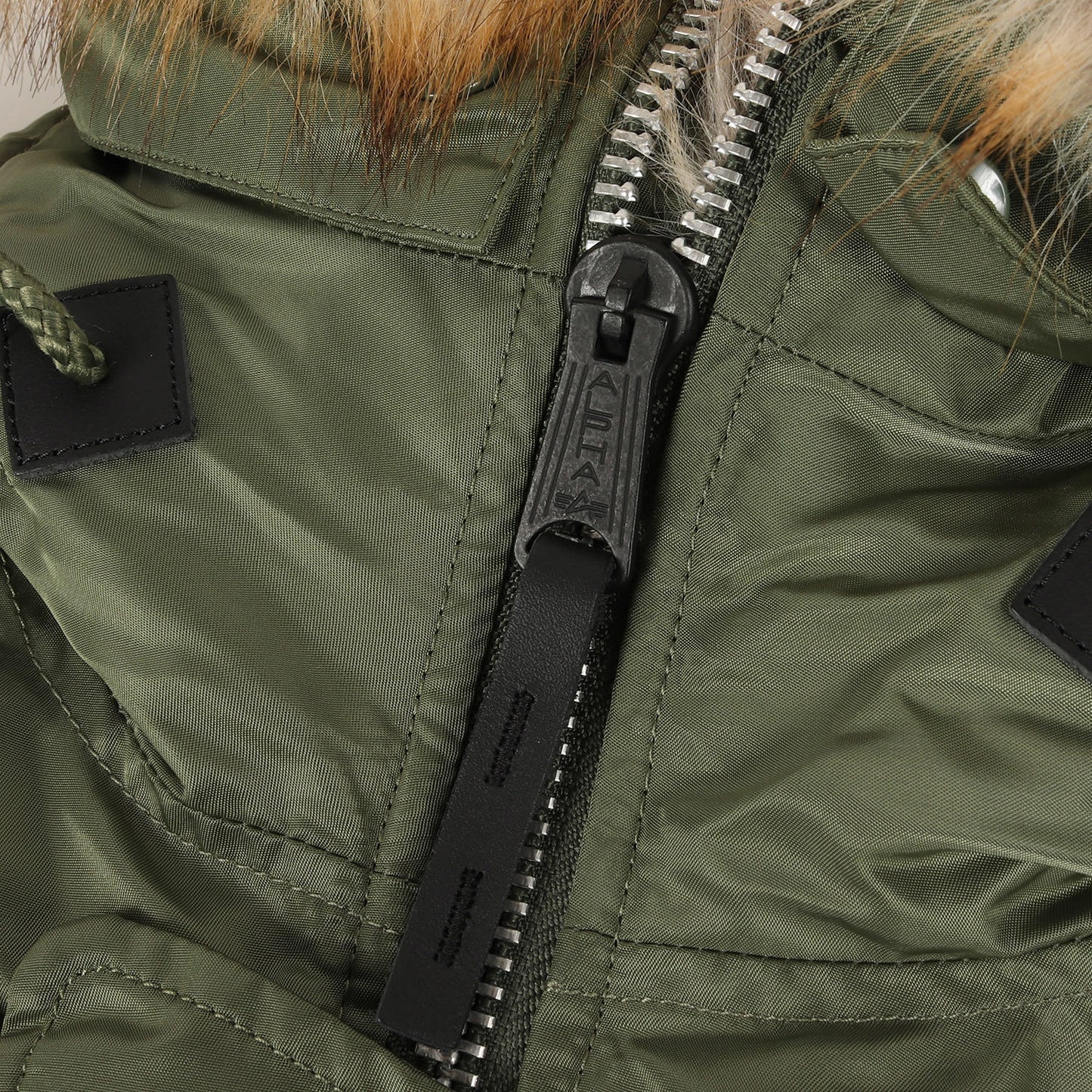 現行モデル ジャパンスペック タイトフィット N-3B フライトジャケット