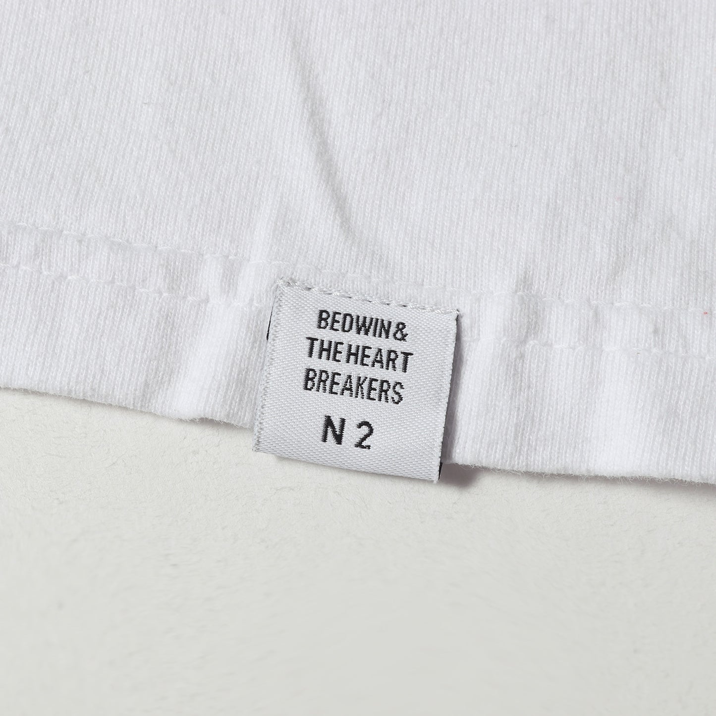 ×DOE チャイナ グラフィック Tシャツ