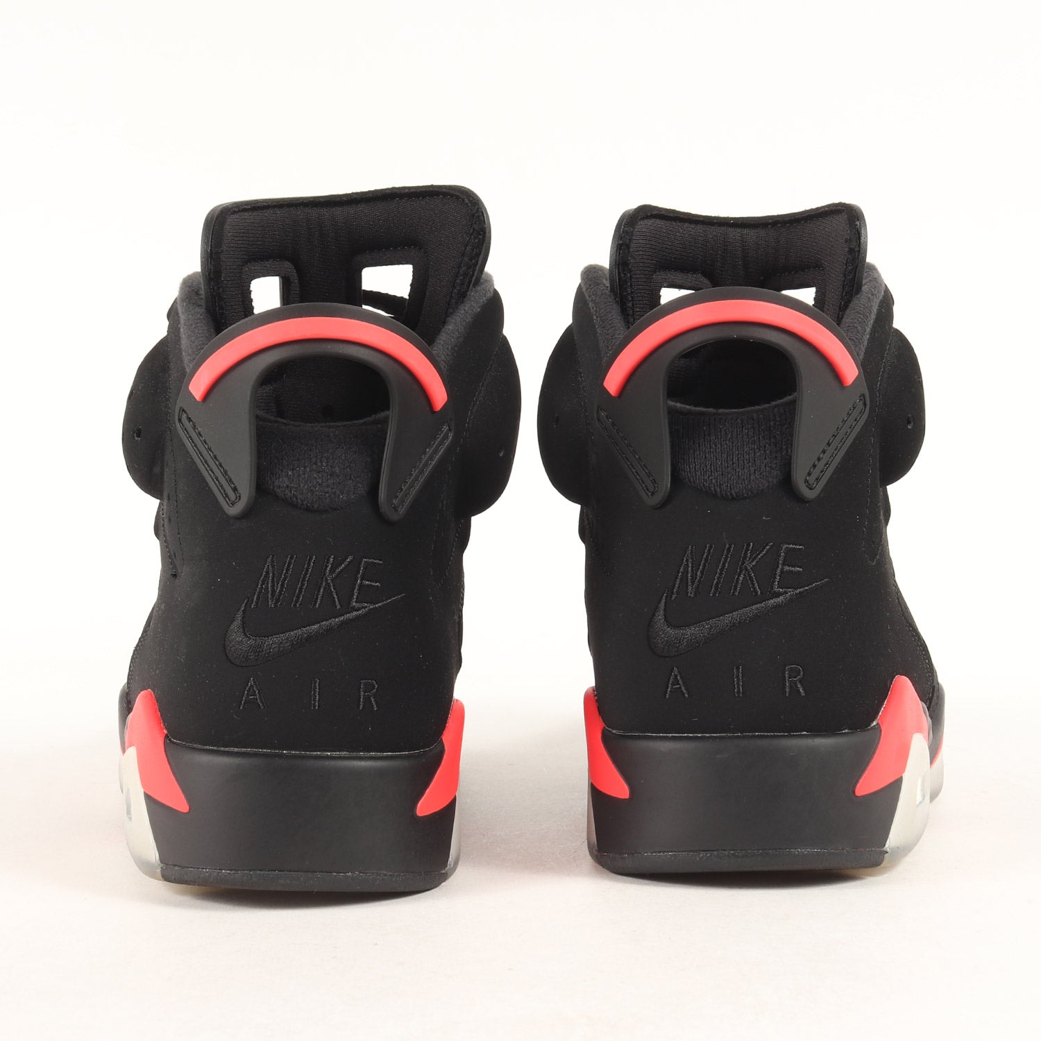 NIKE (ナイキ) AIR JORDAN 6 RETRO INFRARED (2018年製 / 384664-060) - ブランド古着の通販・買取  | BEEGLE by Boo-Bee