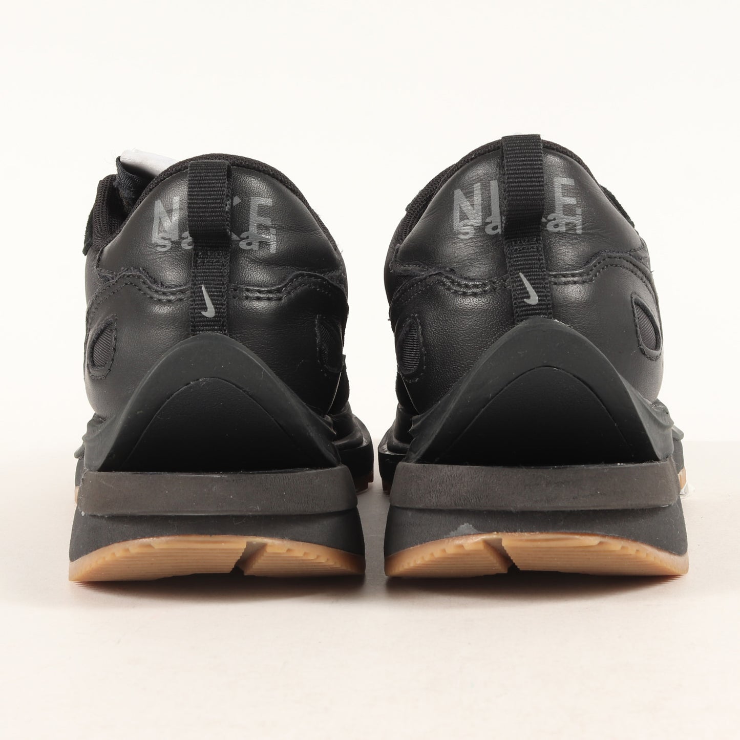 22SS ×NIKE VAPORWAFFLE / SACAI BLACK GUM (DD1875-001)
