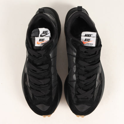 22SS ×NIKE VAPORWAFFLE / SACAI BLACK GUM (DD1875-001)
