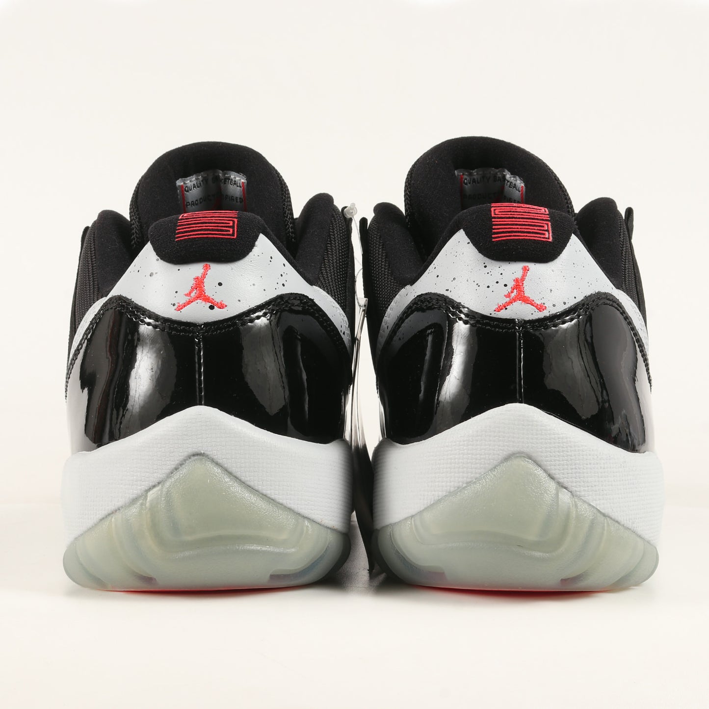 AIR JORDAN 11 RETRO LOW INFRARED 23 (528895-023)
