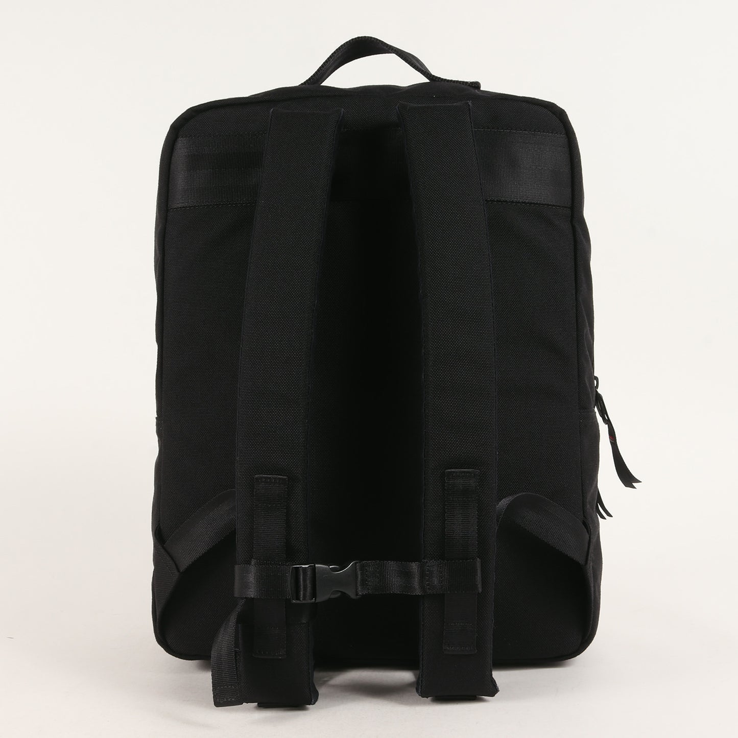 ×muatsu ニュートン ビジネス リュックサック / バックパック(NEWTON BUSINESS RUCKSACK)