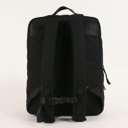 ×muatsu ニュートン ビジネス リュックサック / バックパック(NEWTON BUSINESS RUCKSACK)